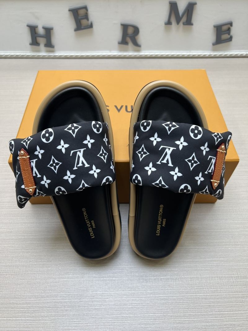 Louis Vuitton Slippers